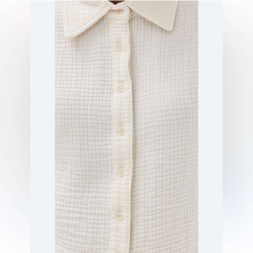 Sablyn Caleb Gauze Long Sleeve Button Down
Size XS - Picture 4 of 12